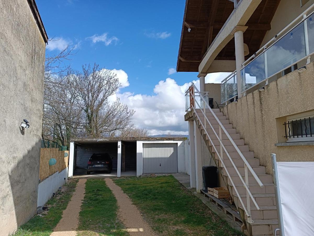 Domessin Appartement Dans Notre Maison מראה חיצוני תמונה